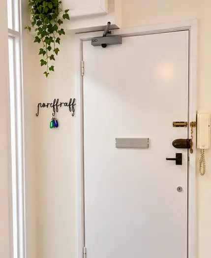 01_entrance